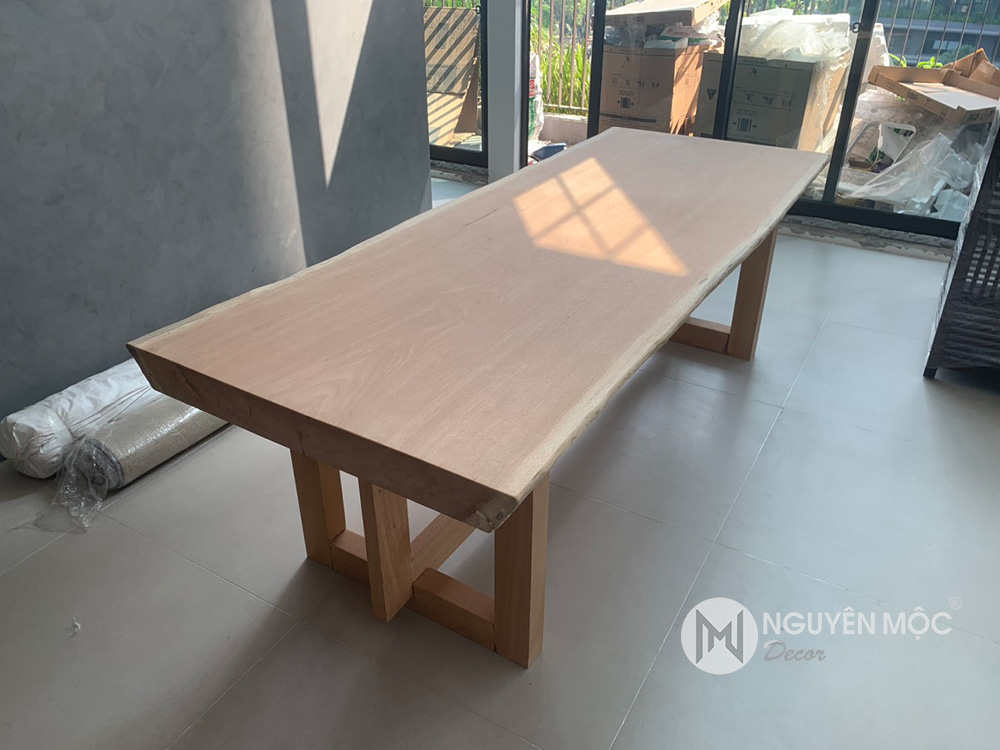 Bàn gỗ gõ pachy nguyên khối Bàn gỗ gõ pachy nguyên khối